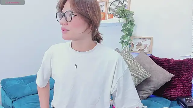 Snapshot of KassMonroe chatting on November 25, 8:09 pm KassMonroe online show from November 25, 8:09 pm