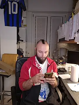 BeppeRagnar online show from March 28, 6:13 am