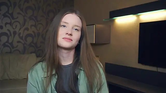 SunRinglein online show from October 19, 4:18 pm