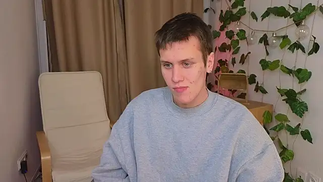 hun1er steele online show from October 21, 9:04 pm