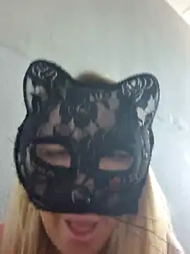 Libertine6259 online show from June 18, 9:36 am
