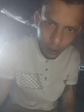 BenedettoMr69 online show from March 26, 6:46 pm