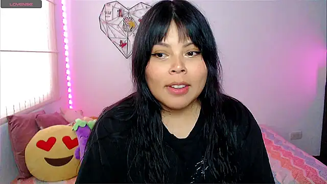EllieMoonX online show from May 14, 10:38 pm