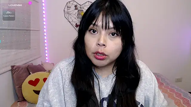 EllieMoonX online show from June 6, 11:53 pm