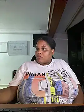 gabrielabrunette69 online show from January 15, 12:04 am