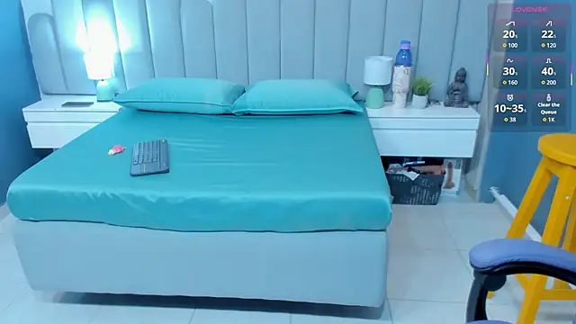 luly dreams online show from May 31, 11:39 am