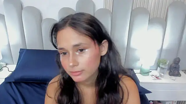 luly dreams online show from June 16, 12:08 pm