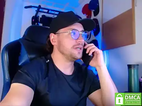 kurt xx online show from October 21, 7:36 pm