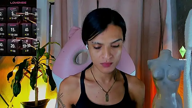 Snapshot of ZAMMIRA chatting on June 6, 11:59 am ZAMMIRA online show from June 6, 11:59 am