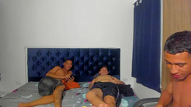 isaac master77 online show from November 14, 3:49 am