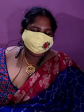 Snapshot of sweetrevathi chatting on October 24, 9:11 pm sweetrevathi online show from October 24, 9:11 pm