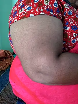 Snapshot of sweetrevathi chatting on October 29, 4:26 am sweetrevathi online show from October 29, 4:26 am