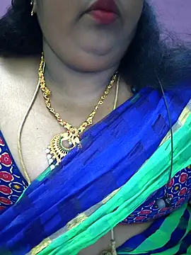 Snapshot of sweetrevathi chatting on November 9, 5:11 pm sweetrevathi online show from November 9, 5:11 pm