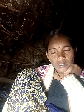 Cutsedi3 online show from October 21, 11:05 pm