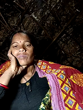 Cutsedi3 online show from November 8, 9:57 pm