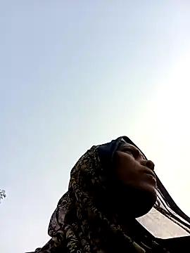 Cutsedi3 online show from November 22, 10:58 am