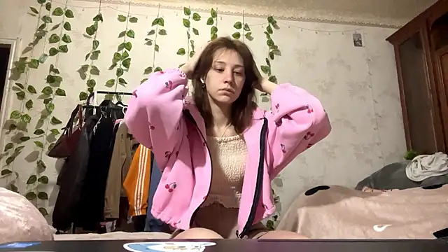 WildPeachh online show from November 29, 9:18 pm