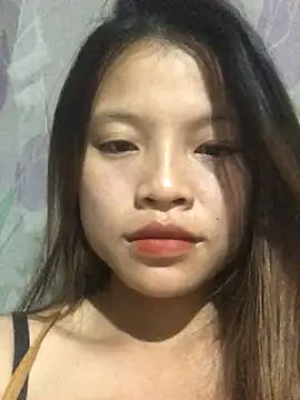 Snapshot of Chuc_bb chatting on October 9, 4:16 pm Chuc bb online show from October 9, 4:16 pm