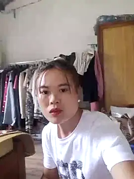 Snapshot of Leha_xx chatting on October 11, 3:06 am Leha xx online show from October 11, 3:06 am
