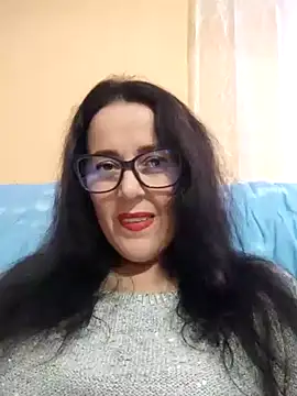 Snapshot of Amelialove42 chatting on October 25, 9:06 am Amelialove42 online show from October 25, 9:06 am