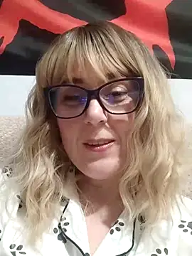 Amelialove42 online show from March 18, 7:17 pm