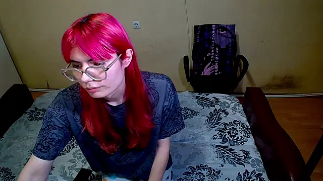 Snapshot of Lizochka1337 chatting on November 17, 5:41 pm Lizochka1337 online show from November 17, 5:41 pm