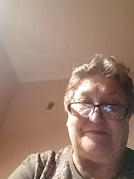 Katherine735 online show from November 29, 9:51 pm