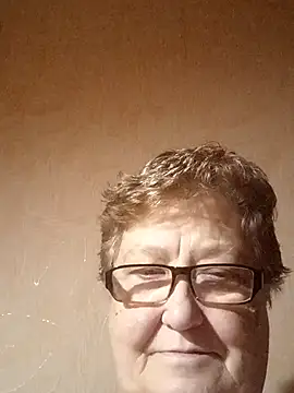 Katherine735 online show from December 18, 10:05 pm