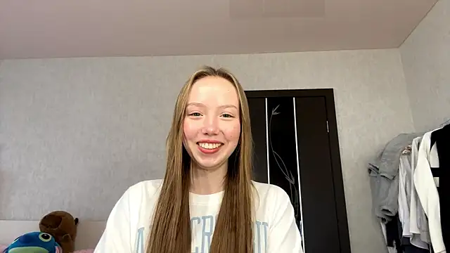 AntoniaMoravick online show from October 21, 8:37 am