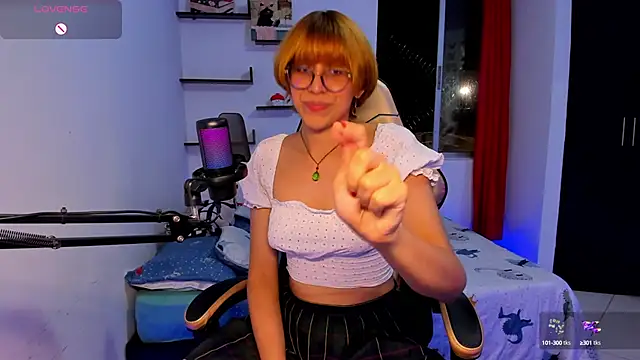 LolyCore X online show from October 16, 1:28 am