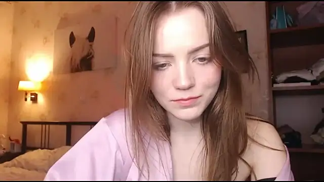 Snapshot of Olivia_Mensy chatting on October 25, 10:15 pm Olivia Mensy online show from October 25, 10:15 pm