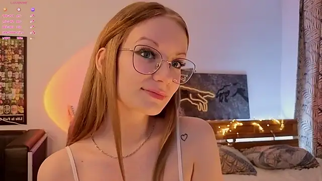 Snapshot of Edlin_gail chatting on October 24, 2:35 pm Edlin gail online show from October 24, 2:35 pm