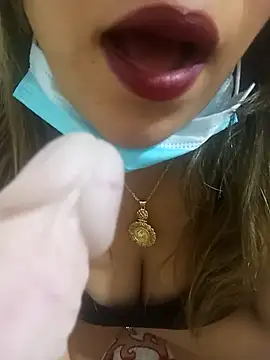 FATIFATIMOROC online show from February 23, 7:55 pm