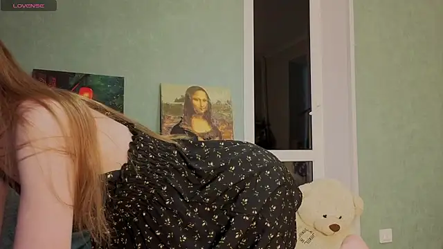 summer flame online show from February 3, 6:11 am