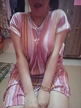 Snapshot of sondimila chatting on May 20, 5:41 pm sondimila online show from May 20, 5:41 pm