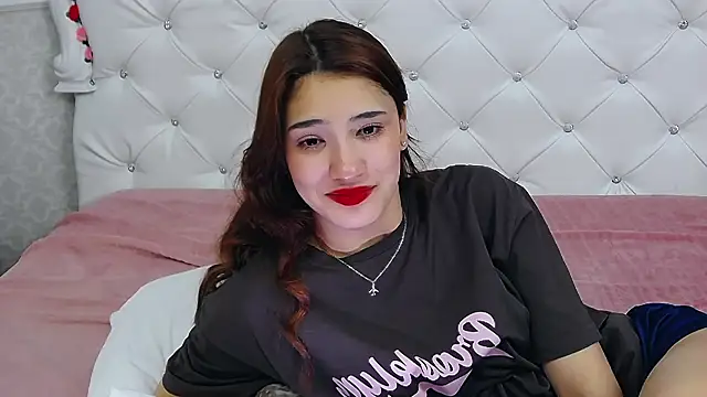 ArielLoove online show from February 14, 5:32 pm