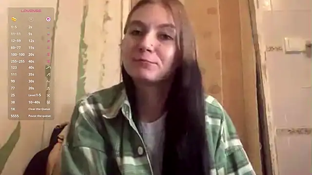 Snapshot of ArianeBhayani chatting on October 15, 9:15 pm ArianeBhayani online show from October 15, 9:15 pm