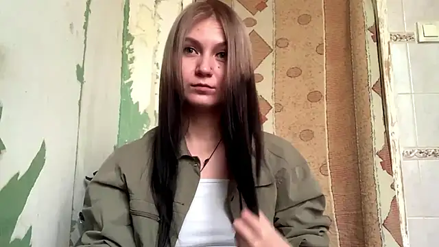 Snapshot of ArianeBhayani chatting on October 18, 9:43 am ArianeBhayani online show from October 18, 9:43 am