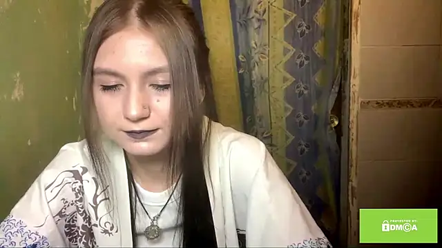 Snapshot of ArianeBhayani chatting on November 22, 9:58 pm ArianeBhayani online show from November 22, 9:58 pm