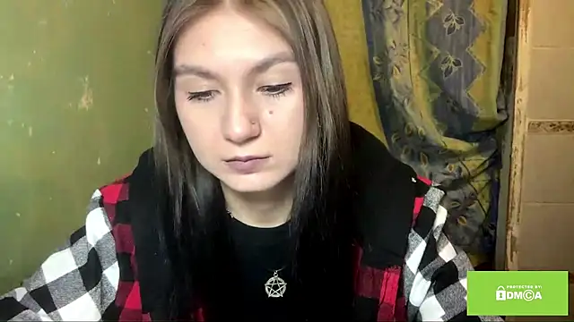 Snapshot of ArianeBhayani chatting on November 23, 9:47 pm ArianeBhayani online show from November 23, 9:47 pm