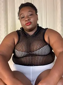 Snapshot of Candy_Brown69 chatting on October 10, 12:15 pm Candy Brown69 online show from October 10, 12:15 pm