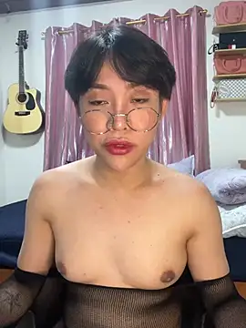 Keyka15 online show from February 12, 3:51 pm