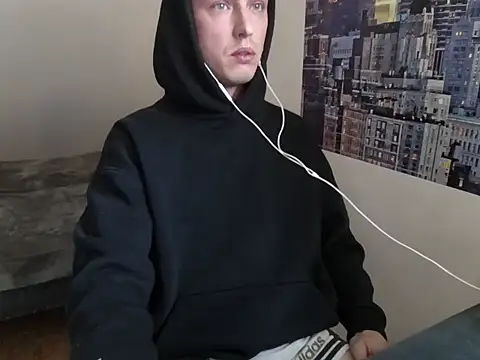 Snapshot of kinkyalecx chatting on October 20, 6:47 am kinkyalecx online show from October 20, 6:47 am