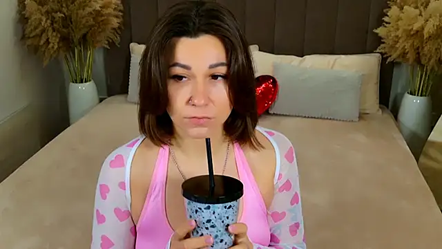 EdenSolis online show from January 9, 11:02 am