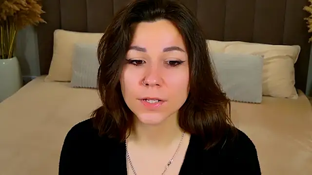 EdenSolis online show from March 2, 10:00 am