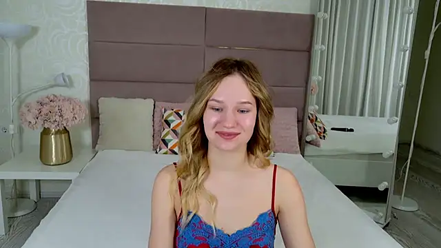 IndieMoon online show from January 11, 7:52 pm