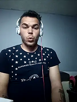 Snapshot of Alexszader36 chatting on March 13, 8:48 pm Alexszader36 online show from March 13, 8:48 pm