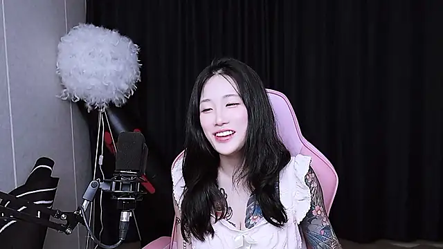 MISA 02 online show from October 22, 12:38 pm