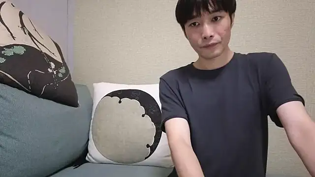 Snapshot of natesui chatting on October 23, 12:10 am natesui online show from October 23, 12:10 am