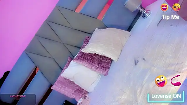 Snapshot of Kinng_Sex chatting on February 16, 12:34 pm Kinng Sex online show from February 16, 12:34 pm